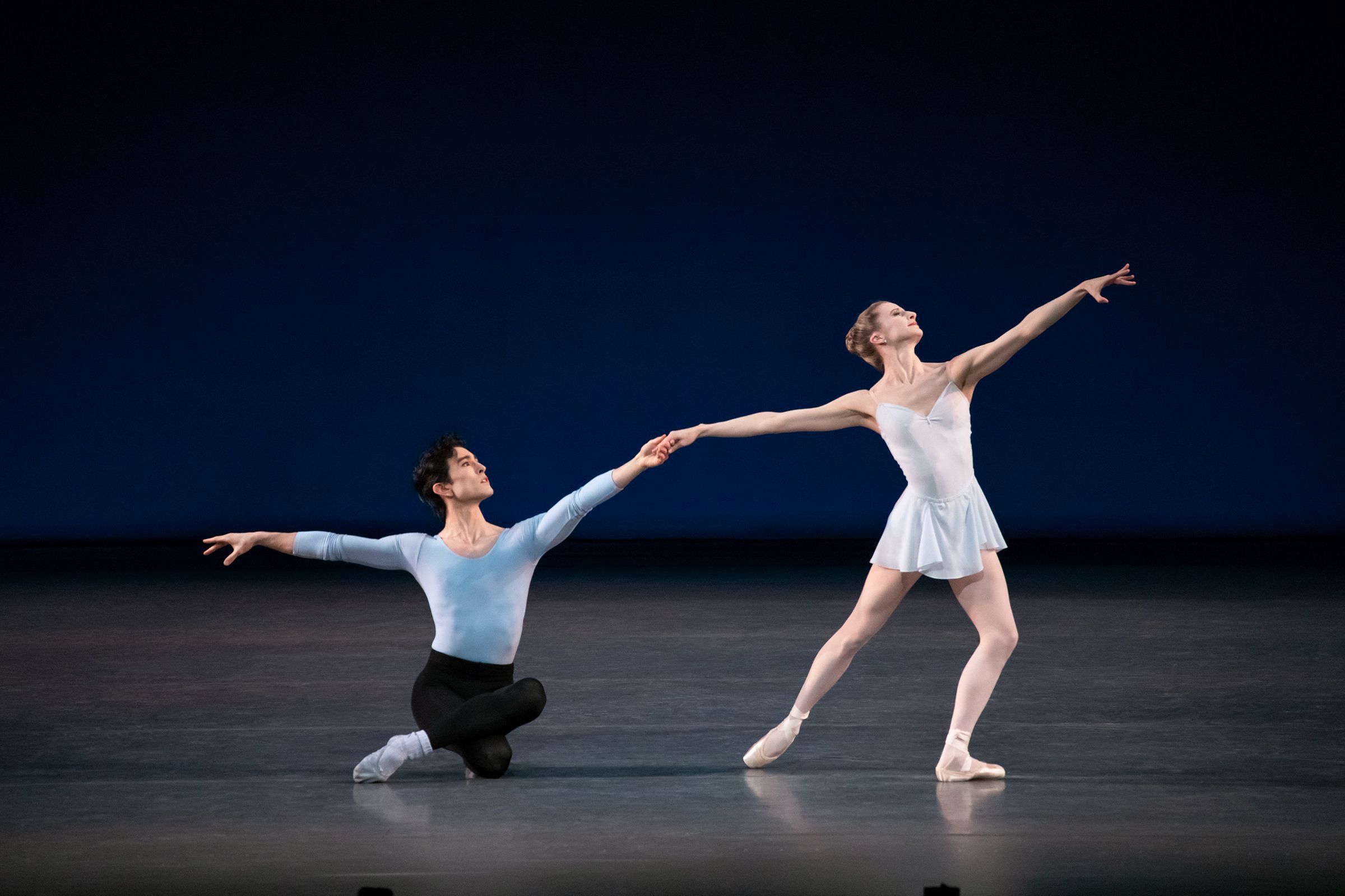 Sterling Hyltin and Anthony Huxley in <i>Duo Concertant</i> © Erin Baiano