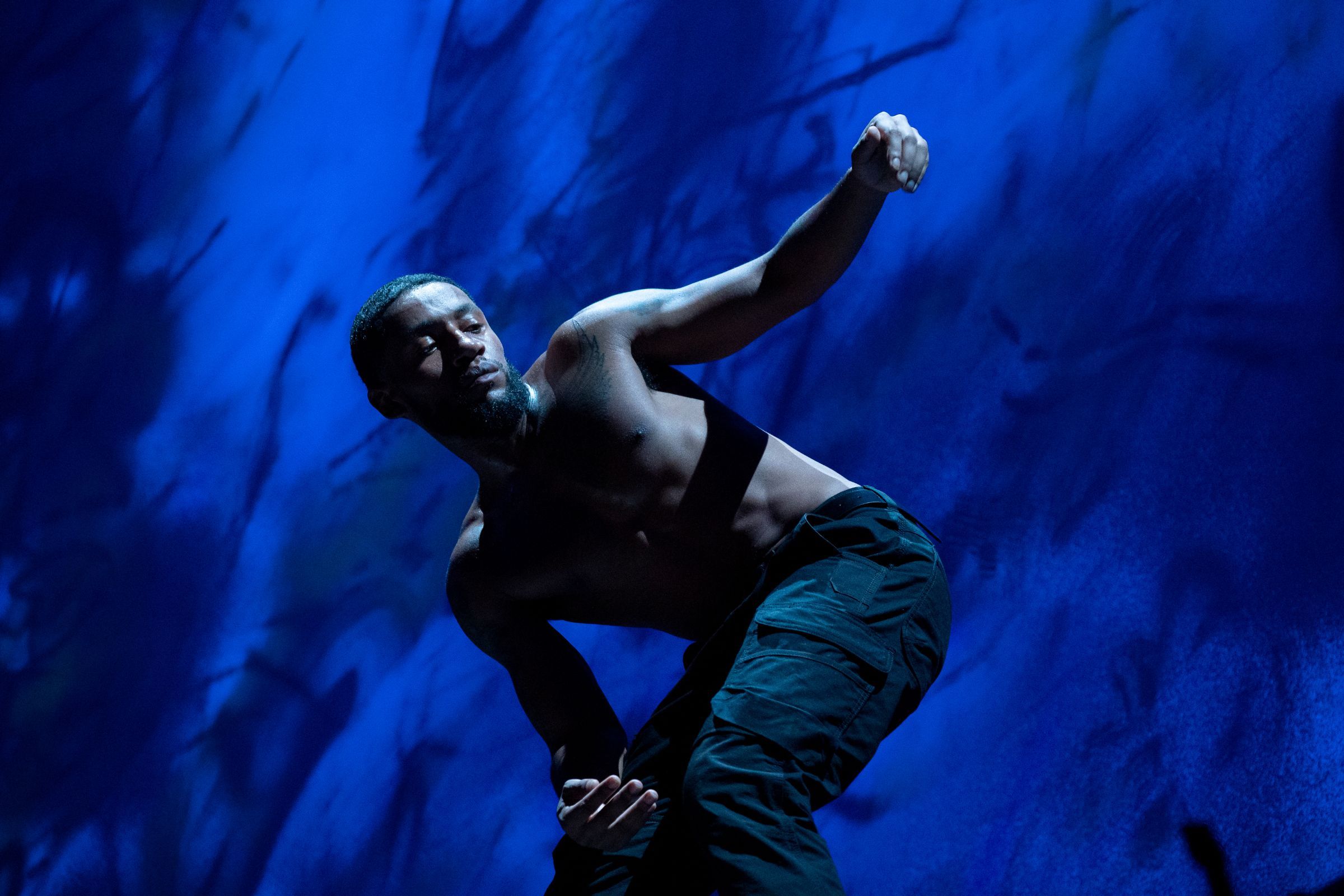 Calvin “Cal” Hunt in <i>Monochromatic Light (Afterlife)</i> &copy; Stephanie Berger Photography | Park Avenue Armory