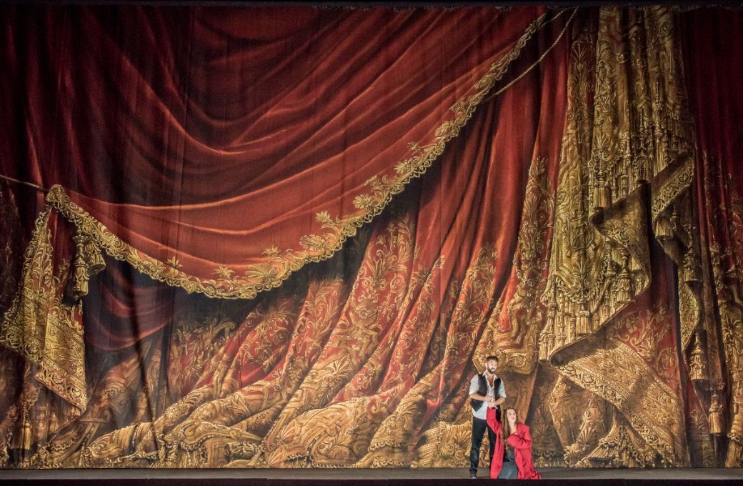 Adam Smith (Cavaradossi) and Sin&eacute;ad Campbell-Wallace (Tosca) &copy; Genevieve Girling