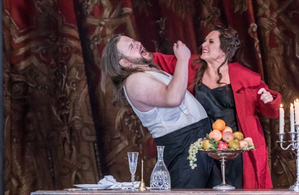 Noel Bouley (Scarpia) and Sin&eacute;ad Campbell-Wallace (Tosca) &copy; Genevieve Girling