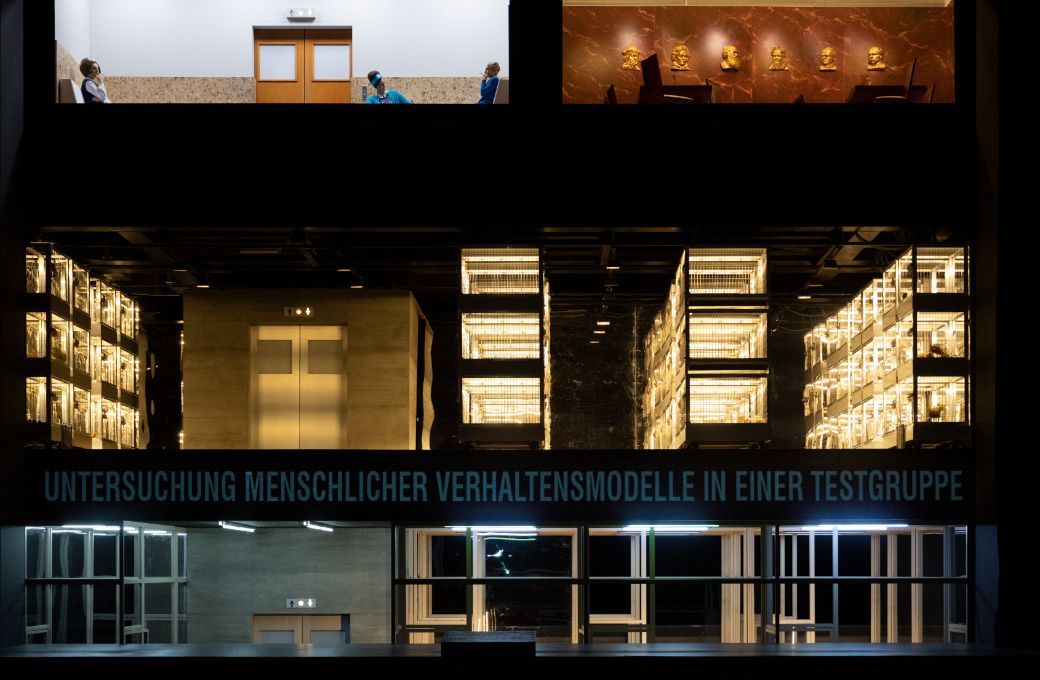 <i>Das Rheingold</i> &copy; Monika Rittershaus