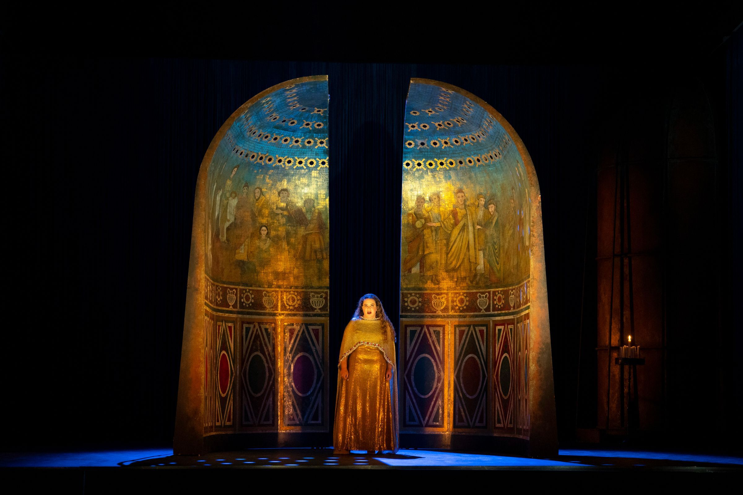 Nazan Fikret (Teofane) © Richard Hubert Smith