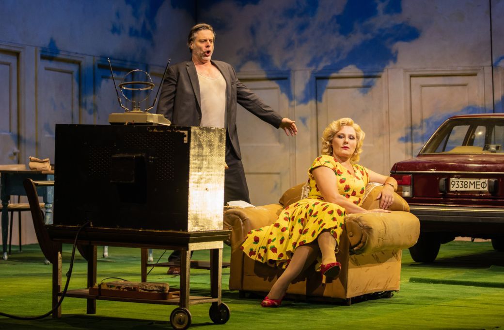 John Relyea (Boris Ismailov) and Svetlana Sozdateleva (Katerina) © Evan Zimmerman | Met Opera