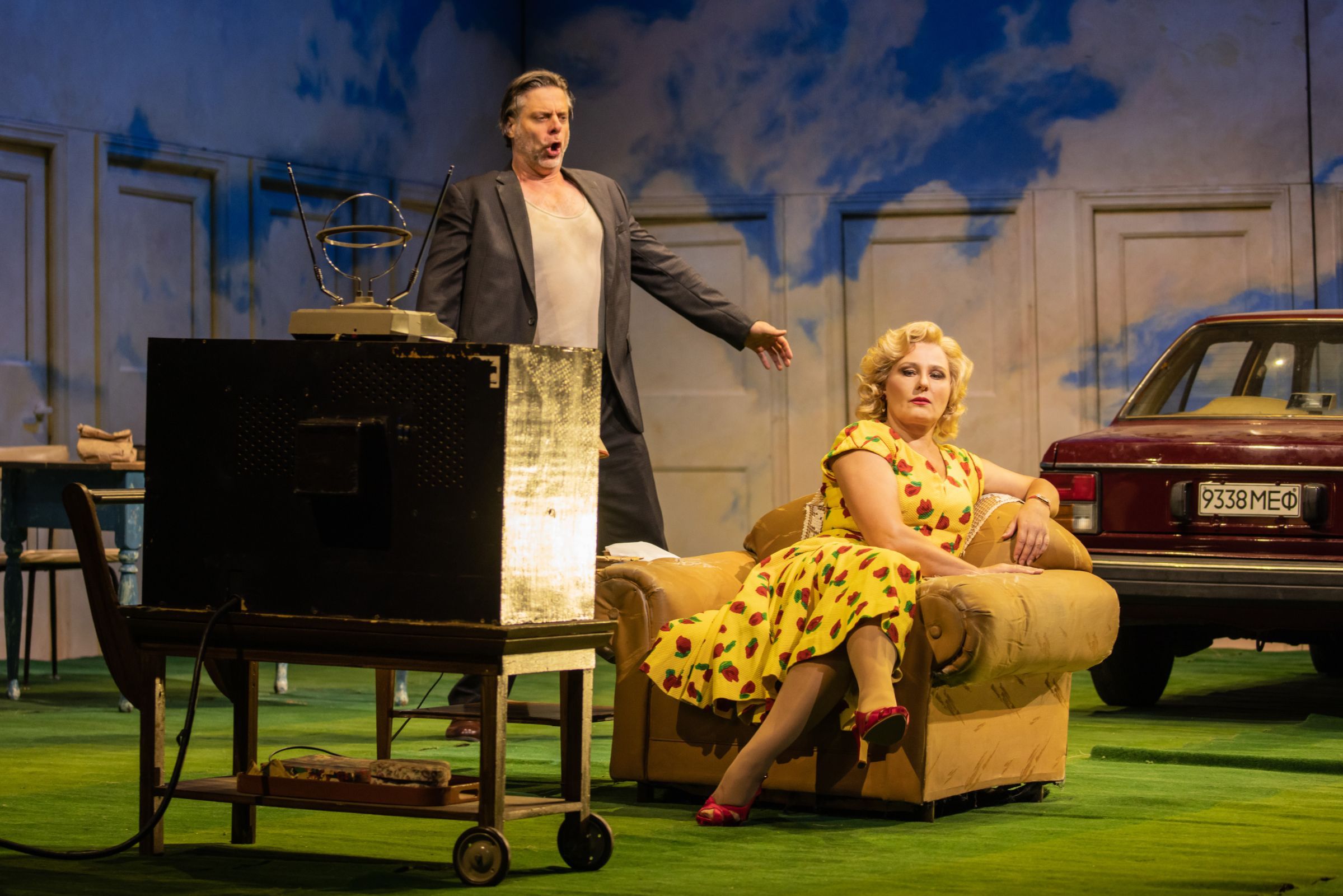 John Relyea (Boris Ismailov) and Svetlana Sozdateleva (Katerina) © Evan Zimmerman | Met Opera