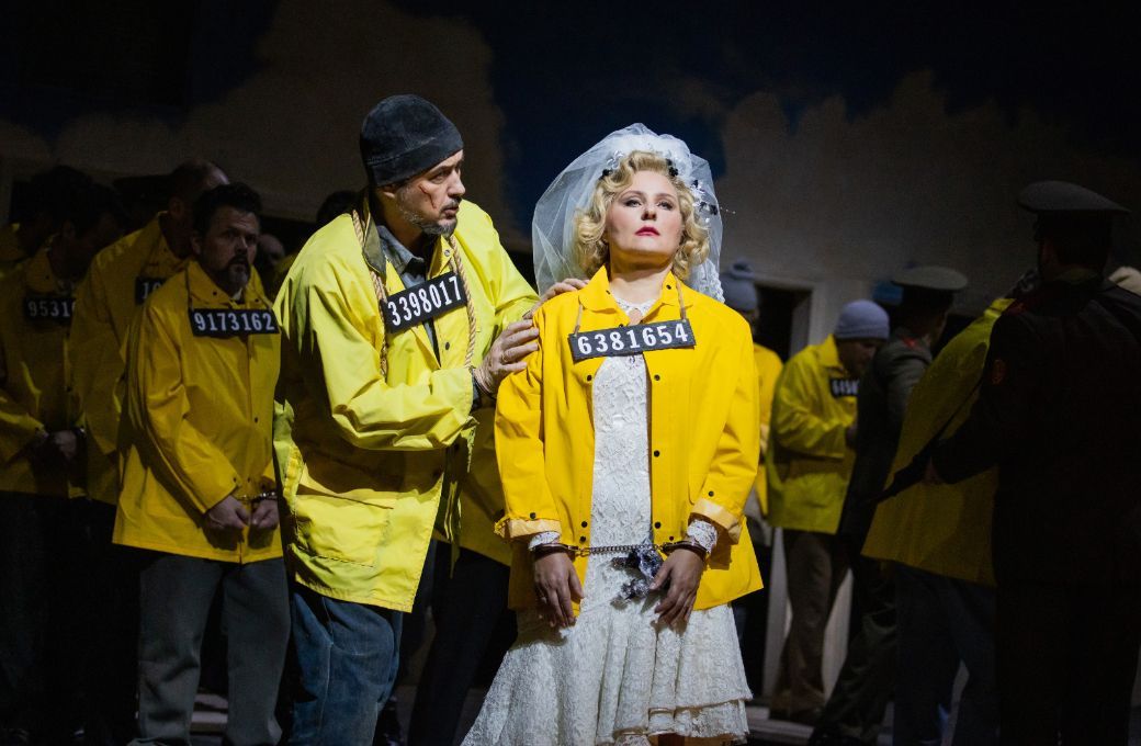 Alexander Tsymbalyuk (Old Convict) and Svetlana Sozdateleva (Katerina Ismailova) © Evan Zimmerman | Met Opera