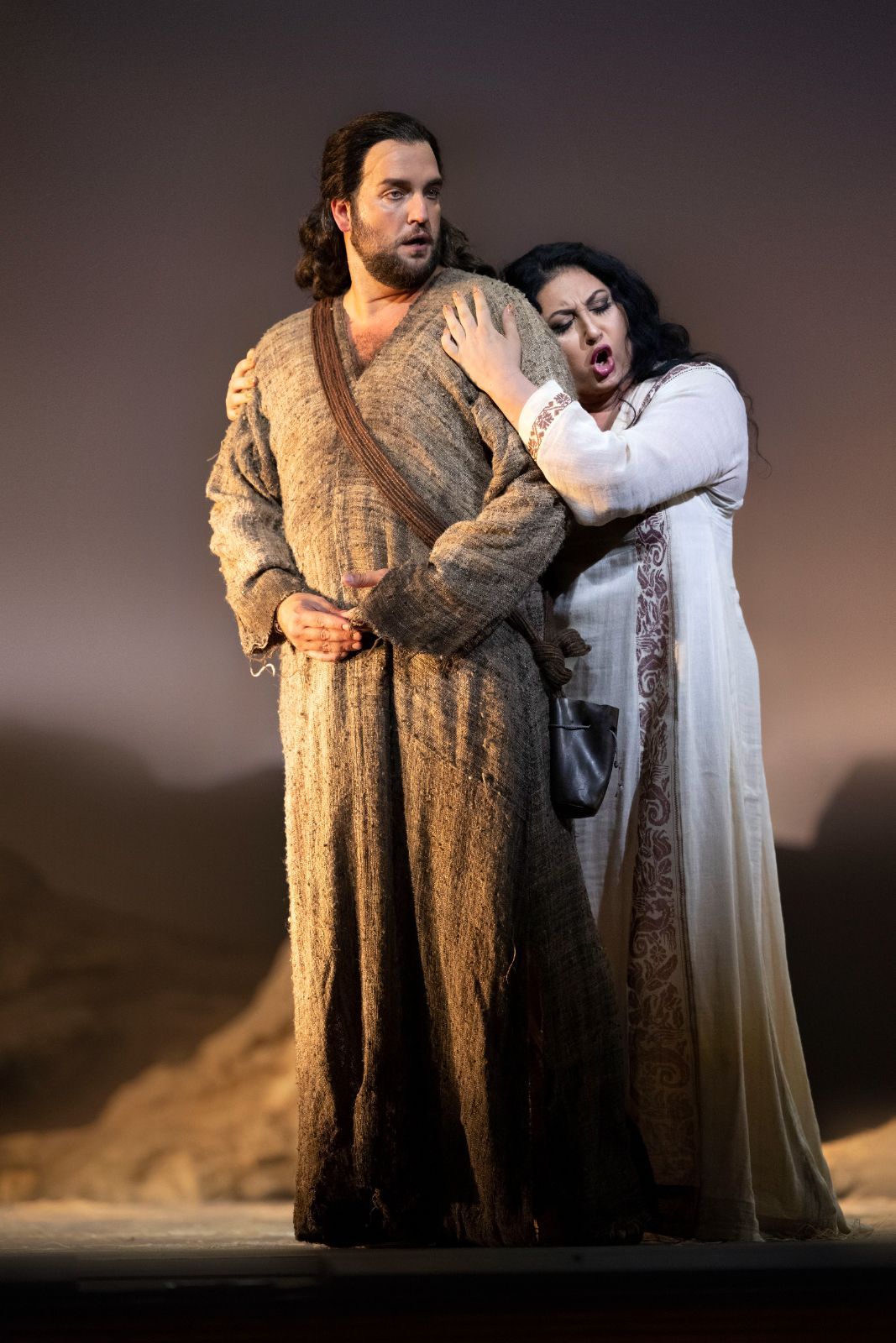 Brian Jagde (Samson) and Anita Rachvelishvili (Dalila) © Luciano Romano