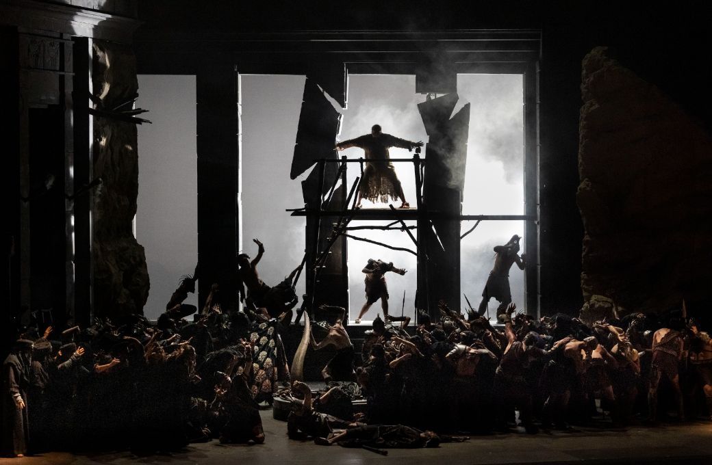 The destruction of the temple © Luciano Romano