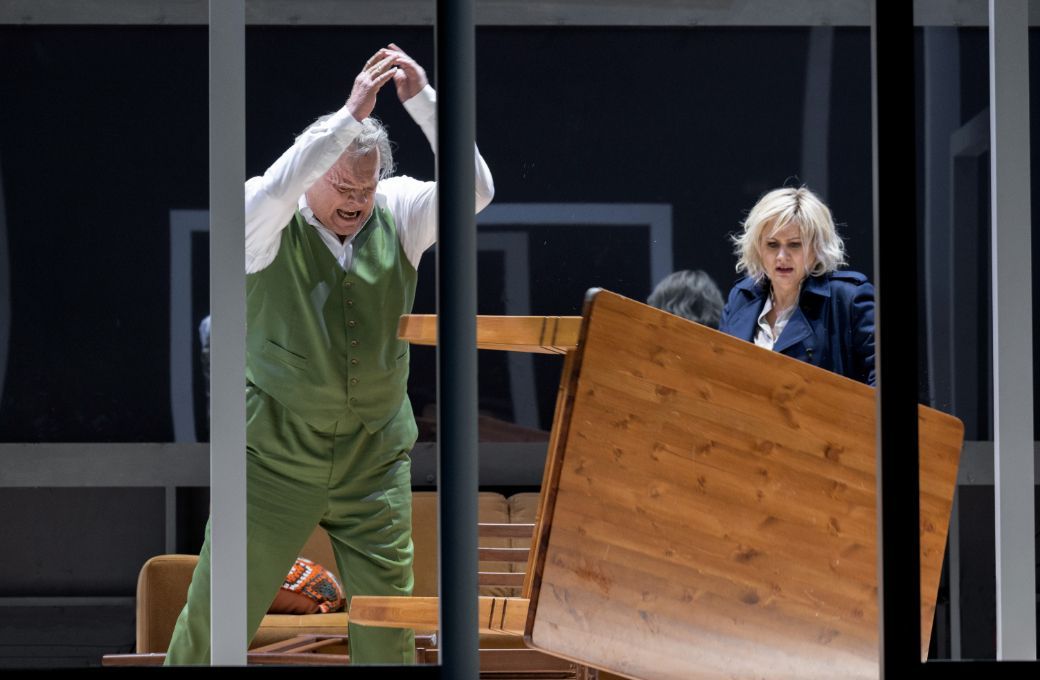 Michael Volle (Wotan) und Anja Kampe (Brünnhilde) &copy; Monika Rittershaus