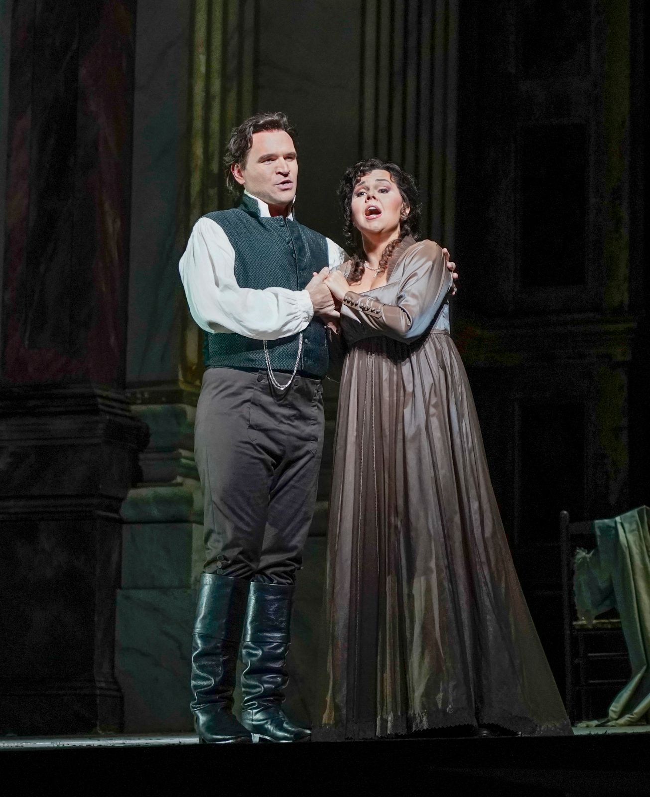 Michael Fabiano (Cavaradossi) and Aleksandra Kurzak (Tosca) © Karen Almond | Met Opera