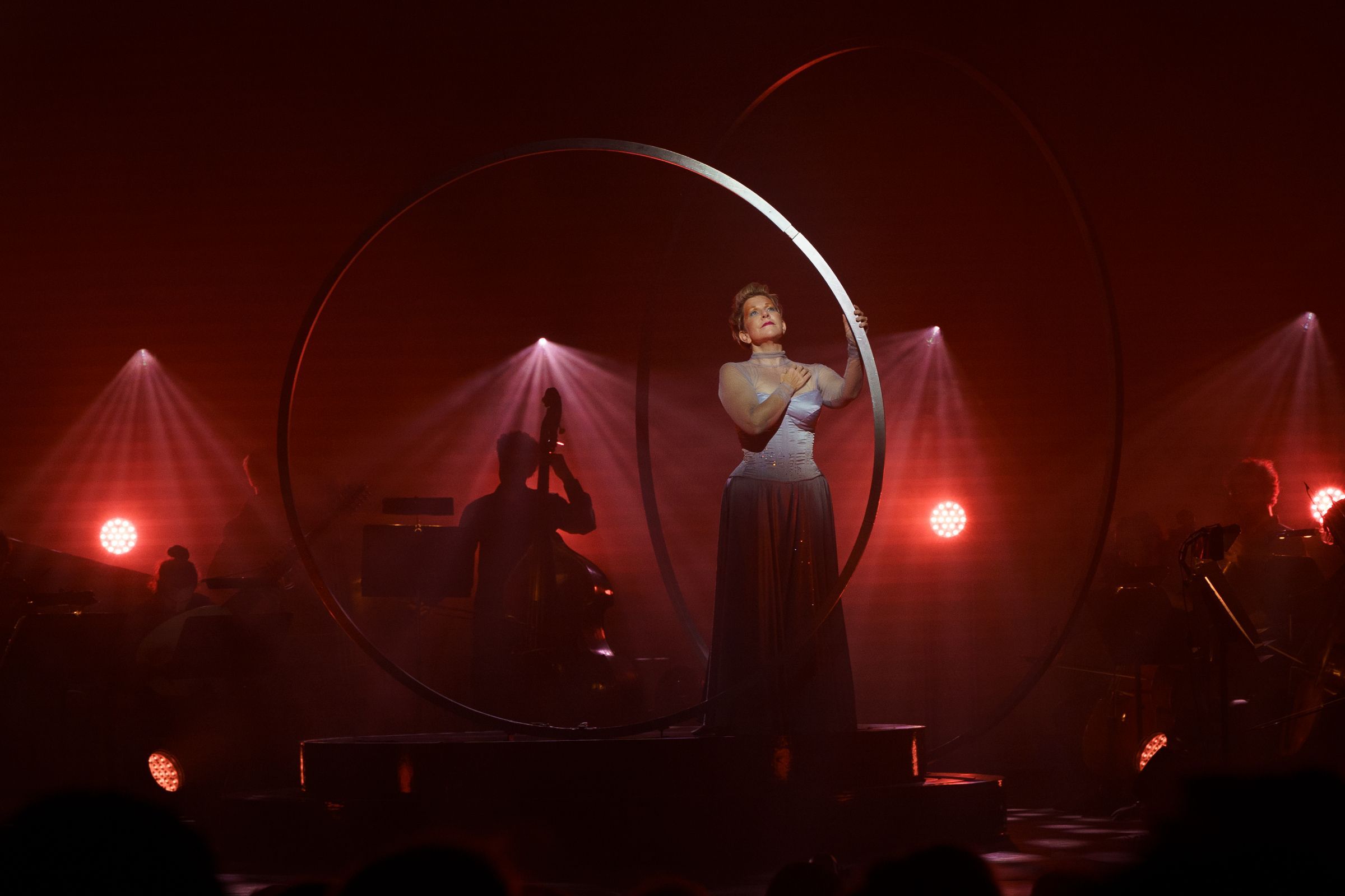 <i>Eden</i> au Théâtre des Champs-Élysées © Édouard Brane