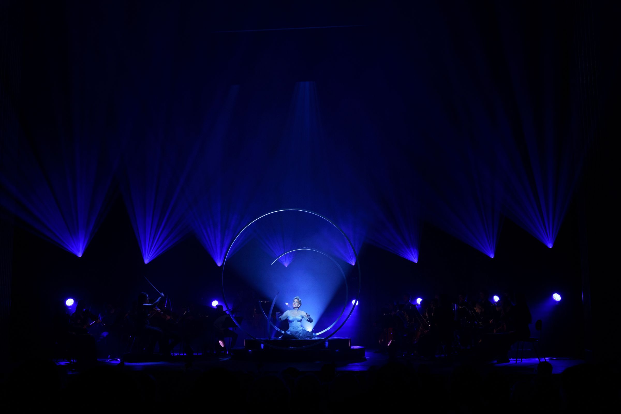 <i>Eden</i> au Théâtre des Champs-Élysées © Édouard Brane