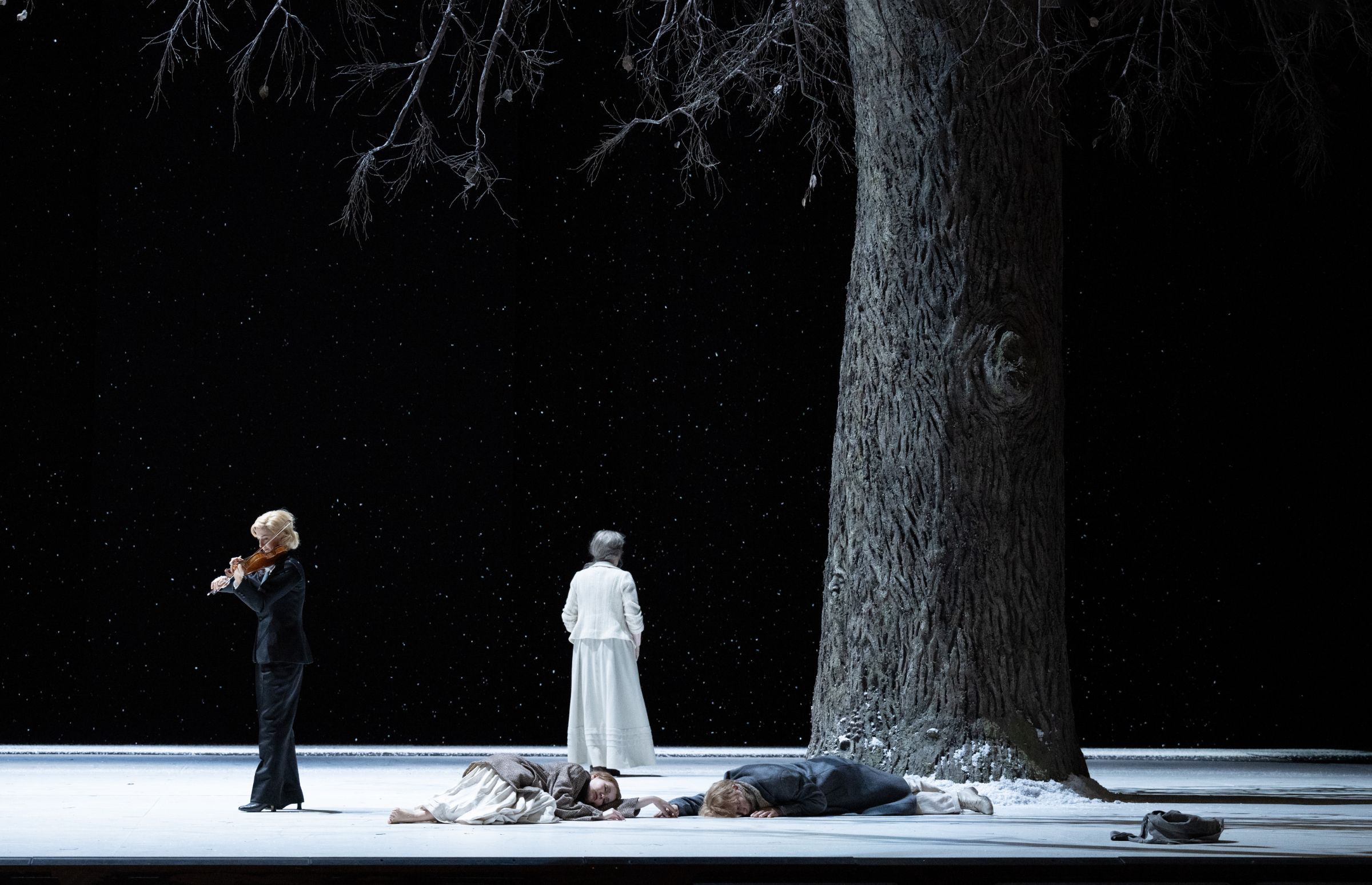 <i>Königskinder</i>, final scele &copy; Dutch National Opera | Monika Rittershaus