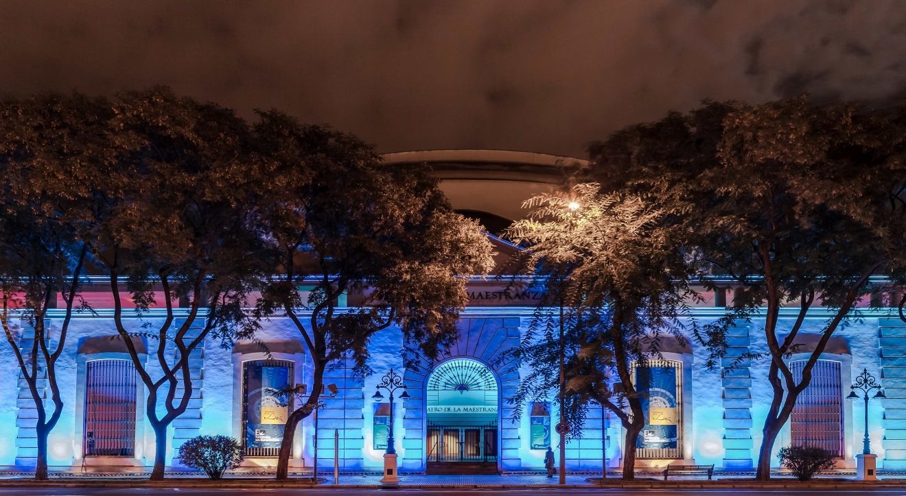 Facade of Teatro de la Maestranza &copy; Roberto Alcain