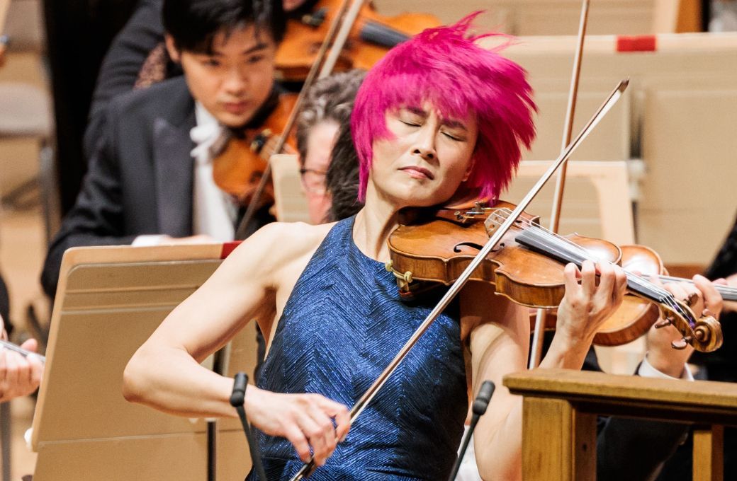 Jennifer Koh and the Boston Symphony © Aram Boghosian