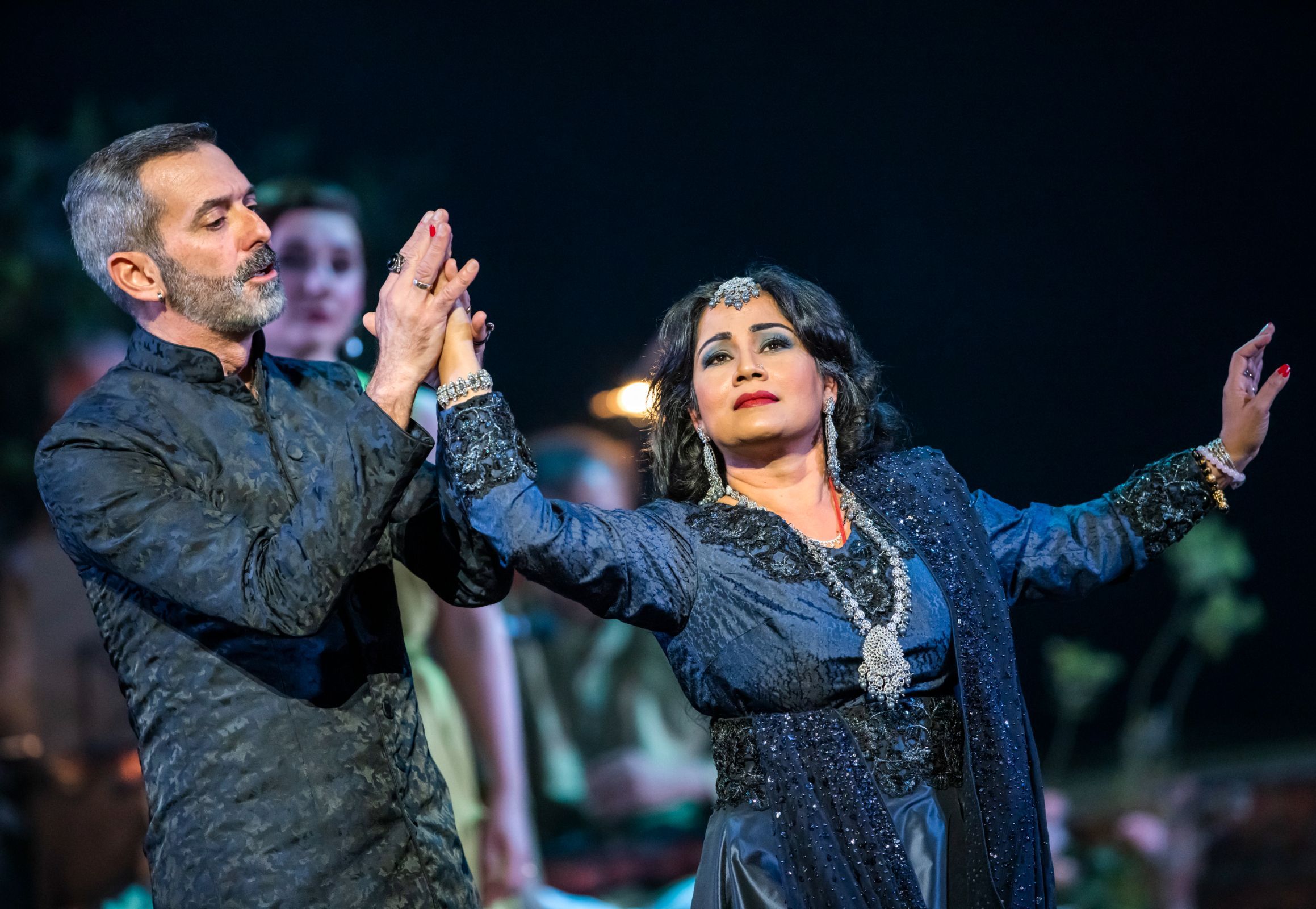 Dean Robinson (Pluto), Chandra Chakraborty (Proserpina) &copy; Tristram Kenton
