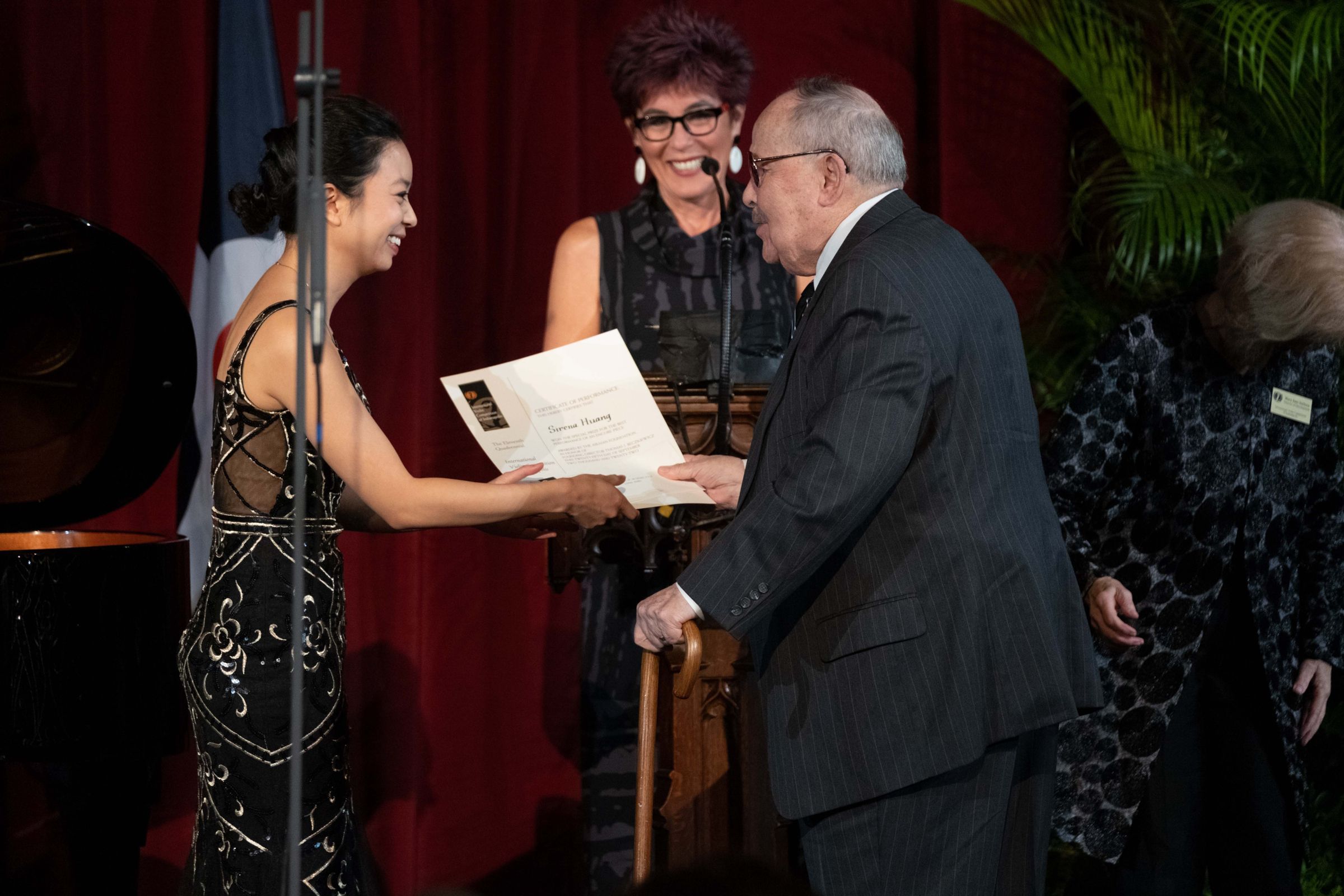 Sirena Huang receives the 'Best Performance an Encore Piece' Award from Thomas J. Beczkiewicz &copy; Denis Ryan Kelly, Jr.