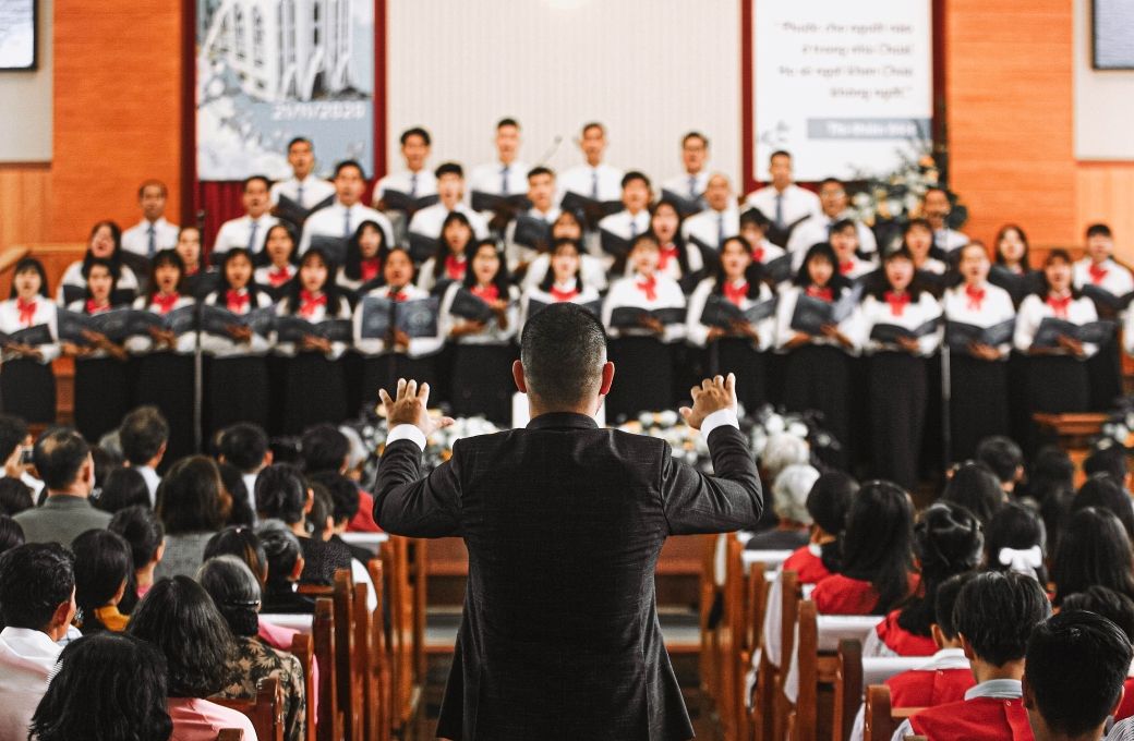 Choir singing &copy; Khoa L&ecirc; | Pixabay