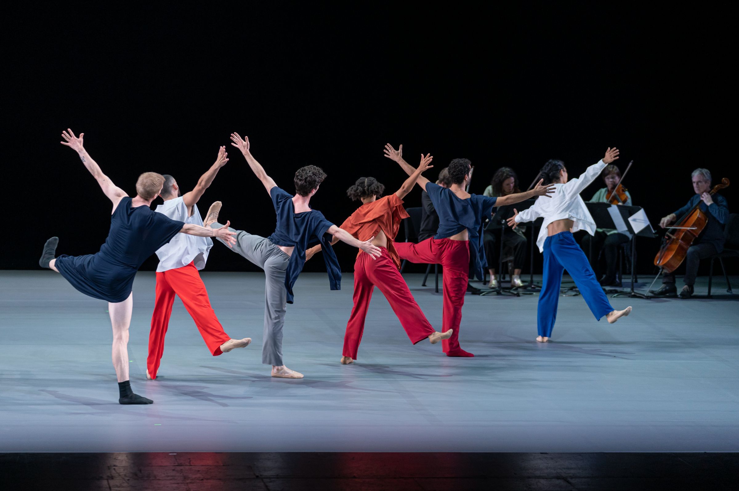 <i>Elastic Ballet</i>, par le L.A. Dance Project &copy; Théâtre du Châtelet / Thomas Amouroux