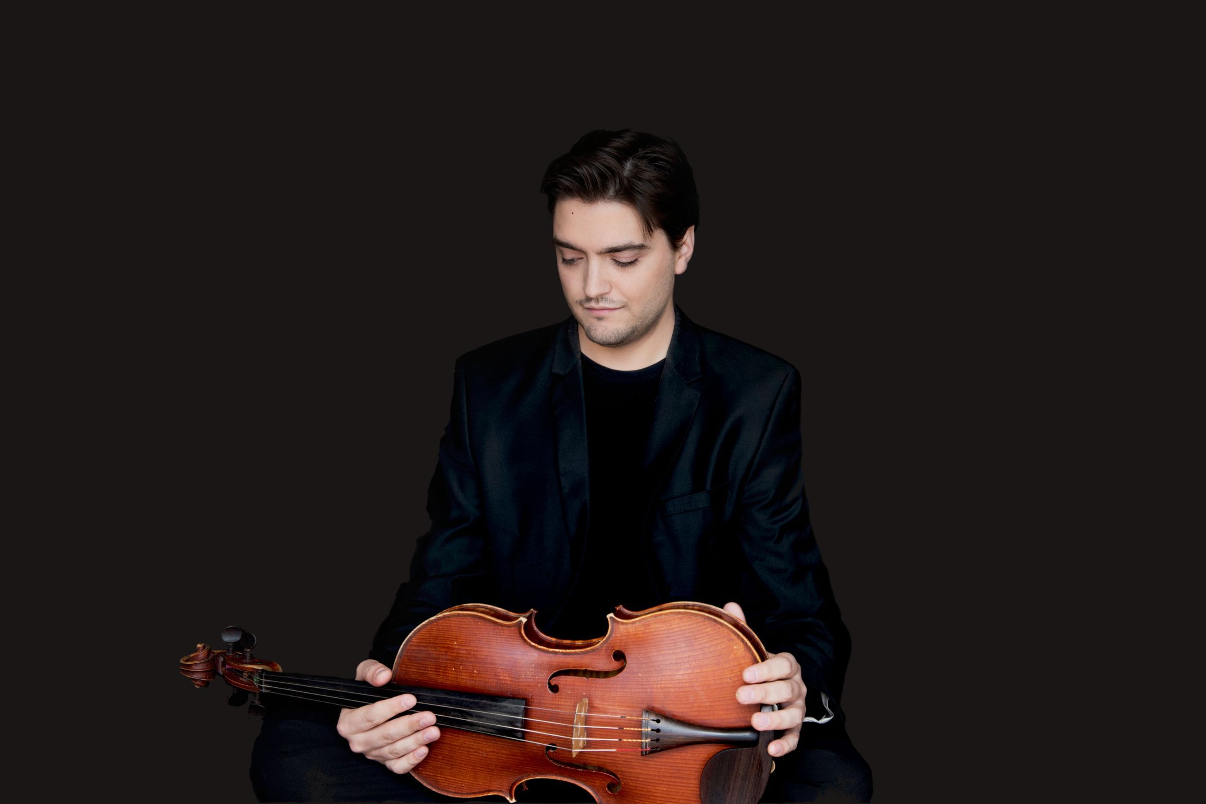 Manuel Vioque-Judde &copy; Neda Navaee