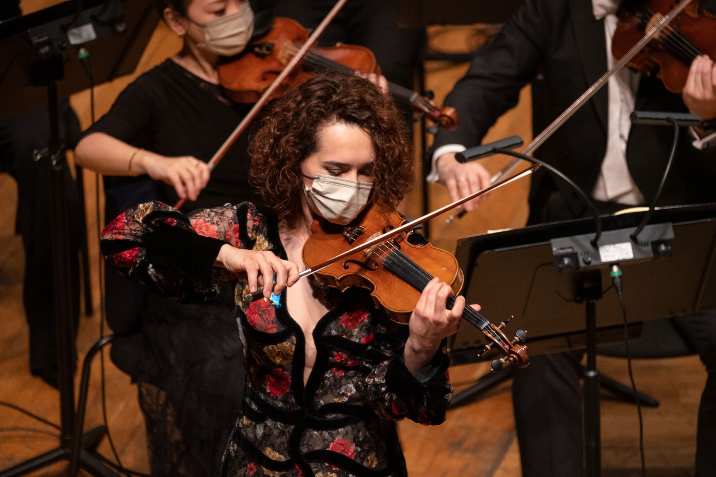 Alena Baeva and the Hong Kong Philharmonic © Keith Hiro | HK Phil