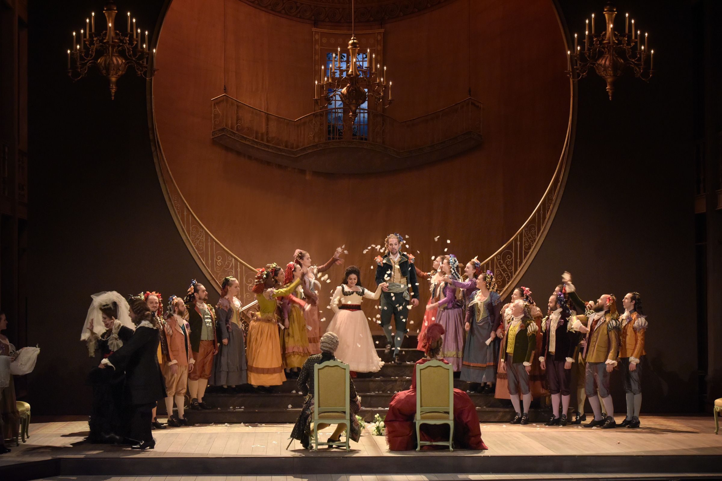 A scene from James Gray's staging of "The Marriage of Figaro" - LA Opera © Vincent Pontet/Theatre des Champs-Elysees
