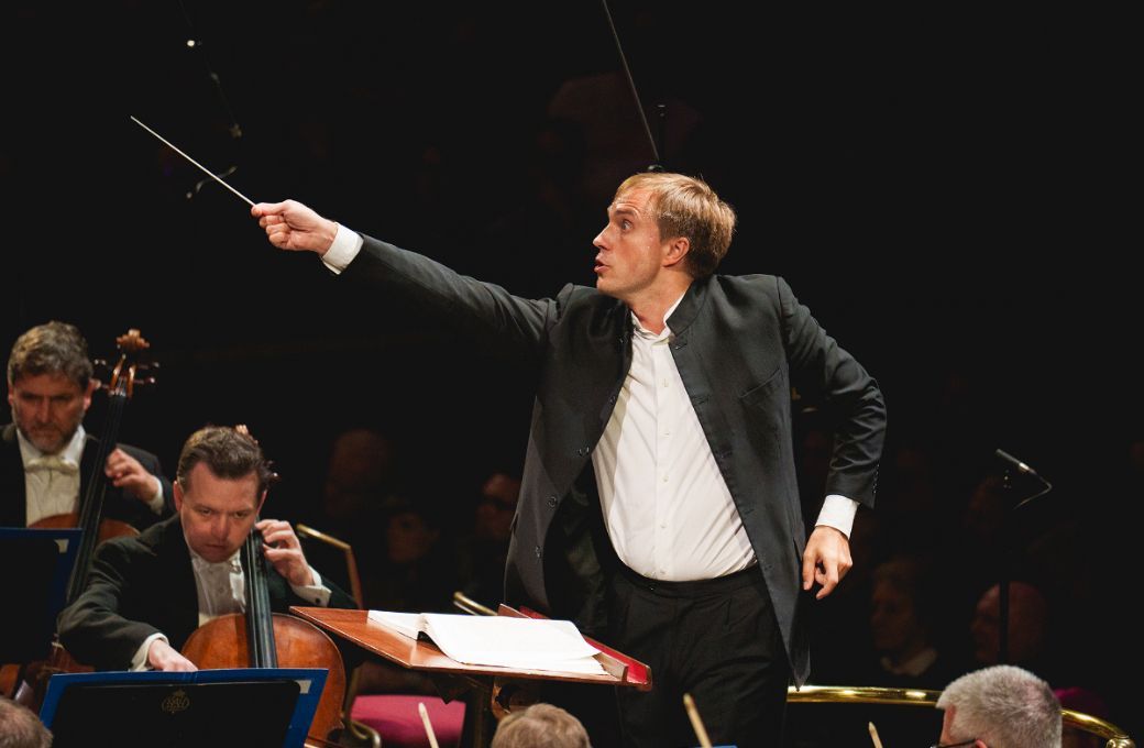 Vasily Petrenko conducts the Royal Philharmonic Orchestra &copy; Andy Paradise