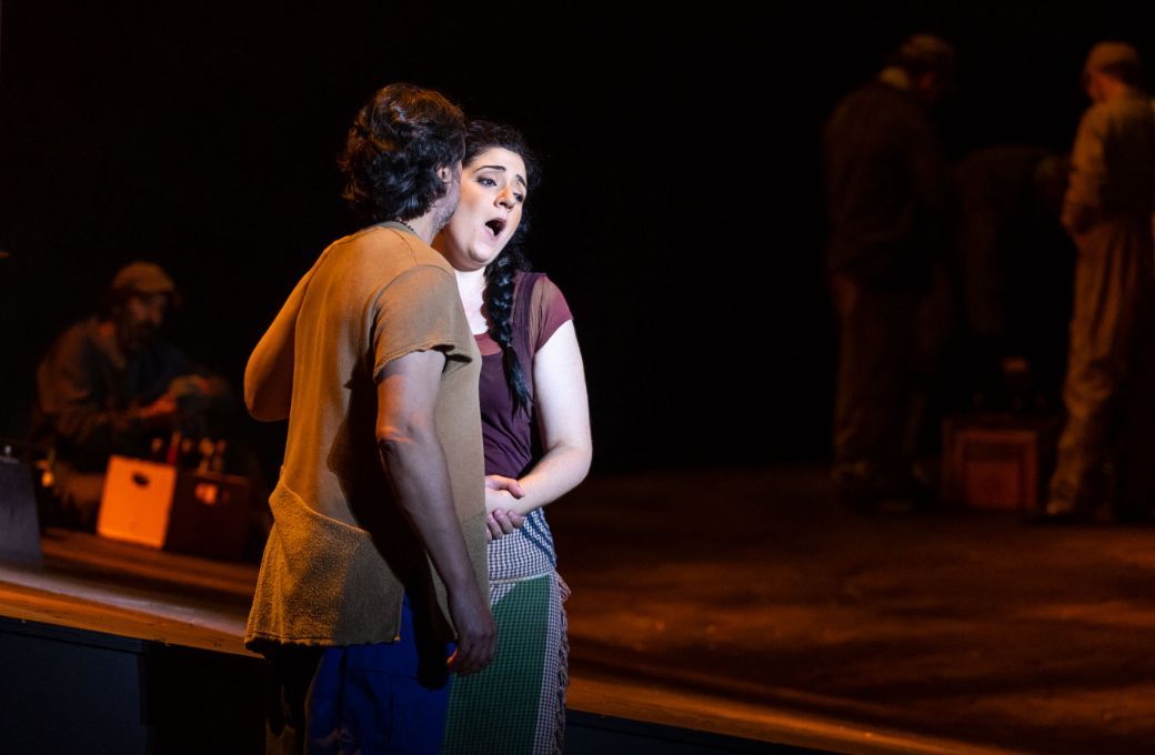 Antonio Gand&iacute;a (Frondoso) y Maria Mir&oacute; (Laurencia) &copy; Miguel Barreto | Auditorio de Tenerife