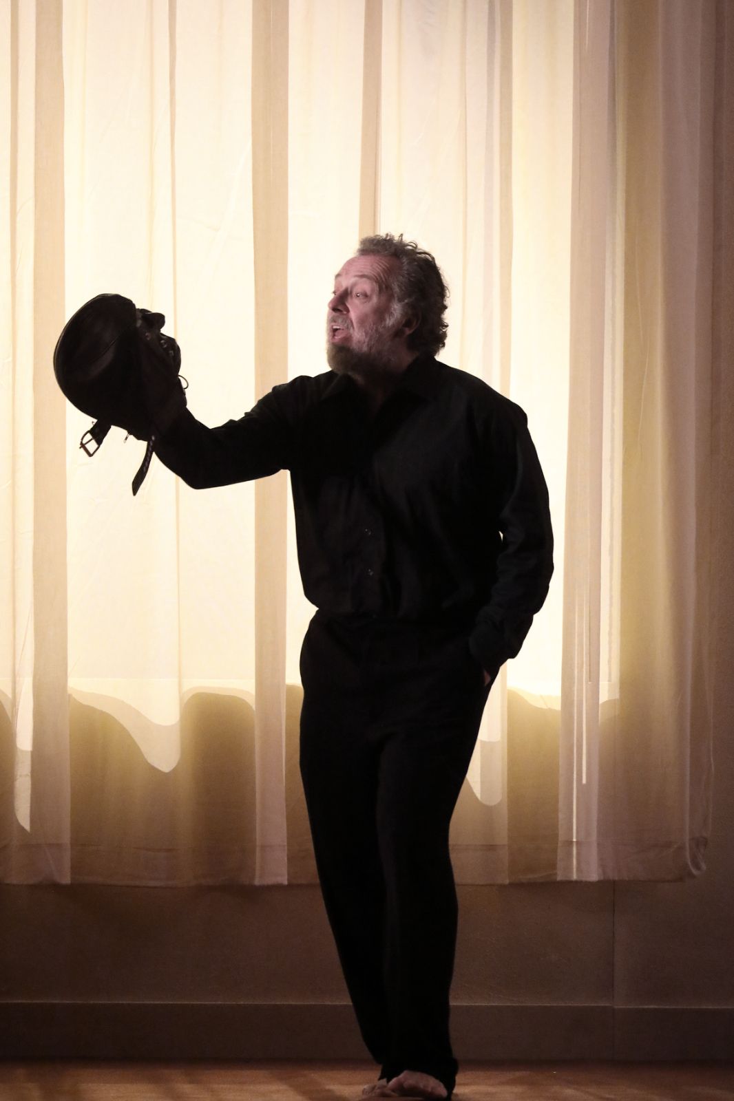 Christian Gerhaher (Don Alfonso) &copy; Wilfried Hösl