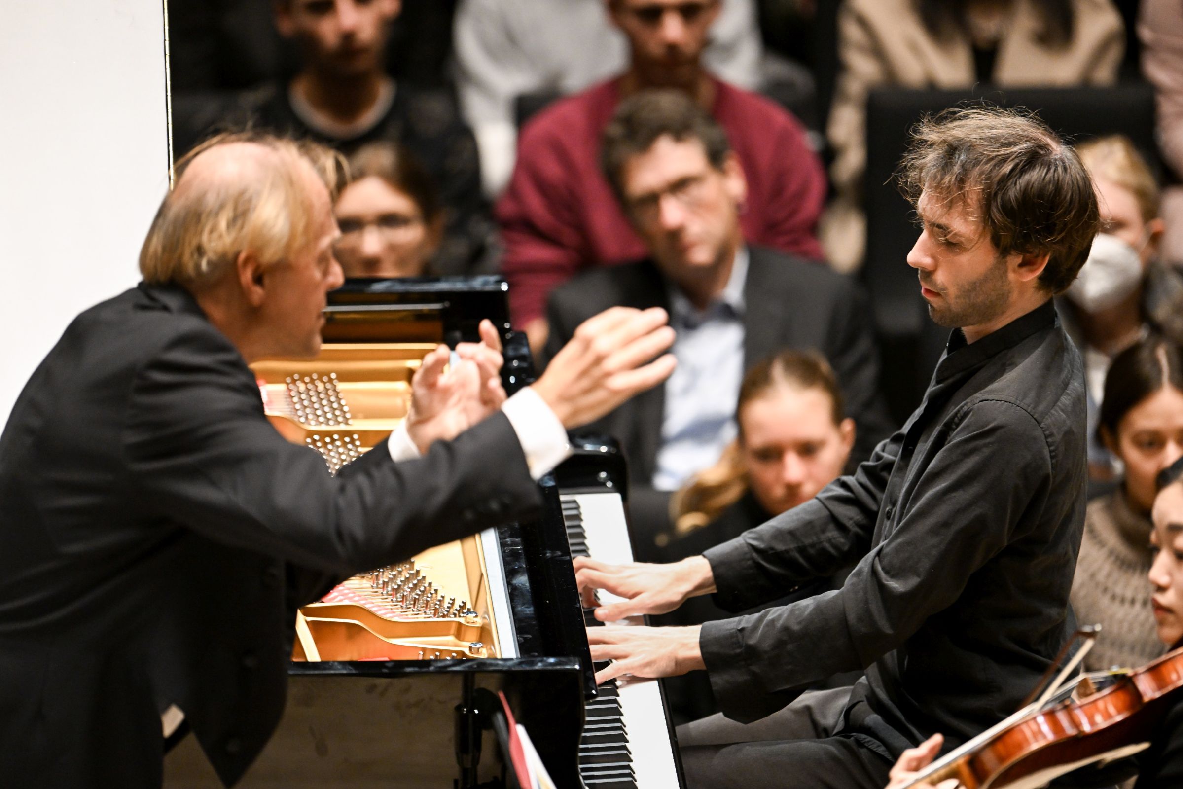 Thomas Hengelbrock und  Alexandre Kantorow &copy; Tobias Hase