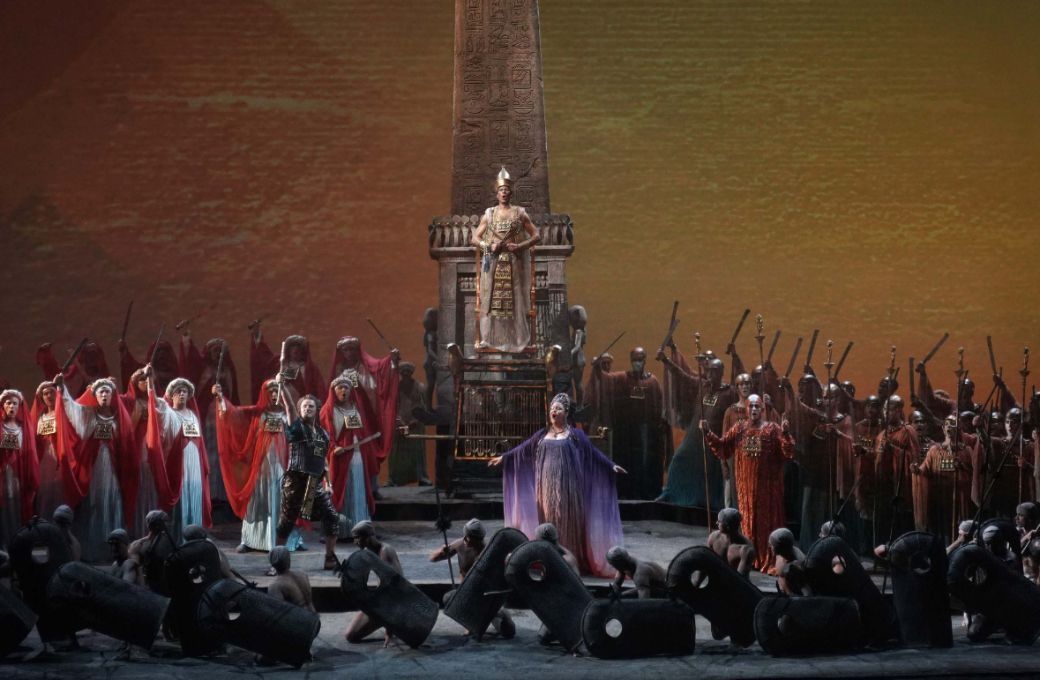 Piotr Beczala (Radam&egrave;s), Jamie Barton (Amneris), Alexander Vinogradov (Ramfis), Coro Titular &copy; Javier del Real | Teatro Real