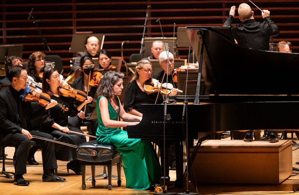 Beatrice Rana, Yannick Nézet-Séguin and the Philadelphia Orchestra &copy; Jessica Griffin