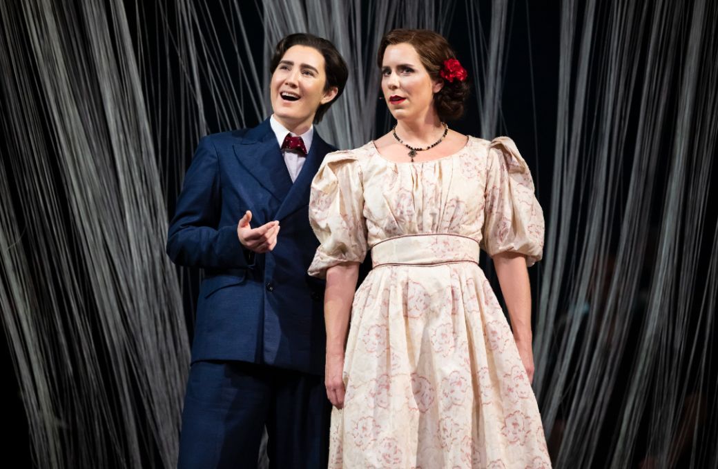 Samantha Hankey (Federico Garc&iacute;a Lorca) and Lauren Fagan (Margarita Xirgu) &copy; James Glossop