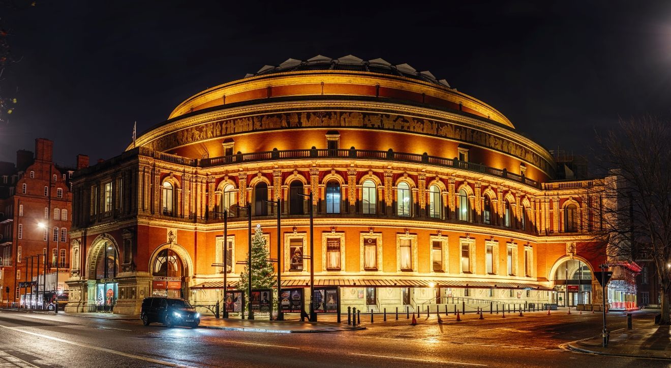 Royal Albert Hall, London &copy; Igor Sporynin | Unsplash
