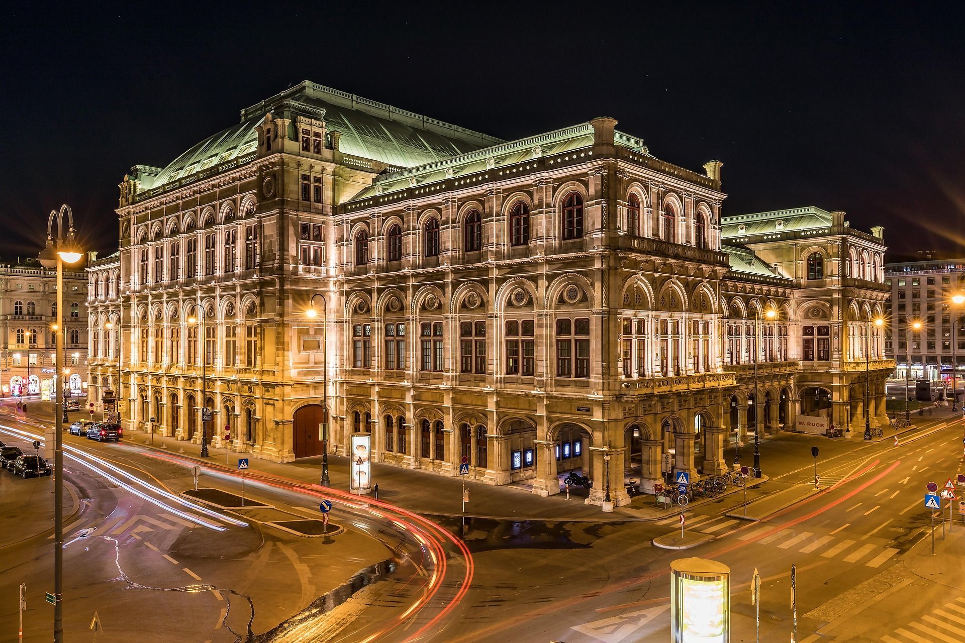 Wiener Staatsoper &copy; Michael Kleinsasser | Pixabay