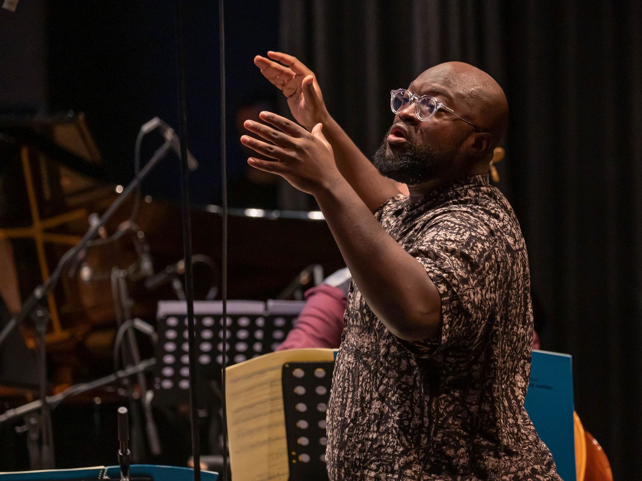 Vimbayi Kaziboni and Ensemble Modern at Donaueschingen 2022 © Heinz Bunse