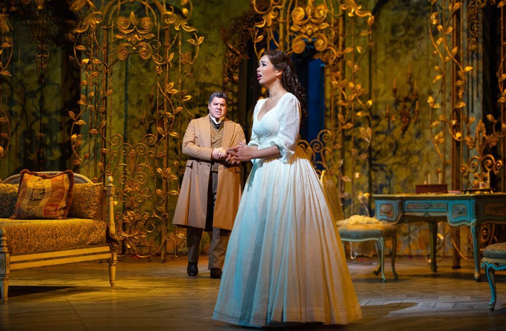 Luca Salsi (Germont) and Nadine Sierra (Violetta) &copy; Marty Sohl | Met Opera