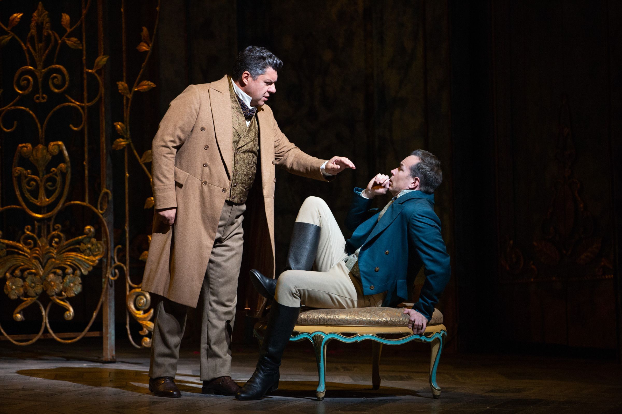 Luca Salsi (Germont) and Stephen Costello (Alfredo) &copy; Marty Sohl | Met Opera