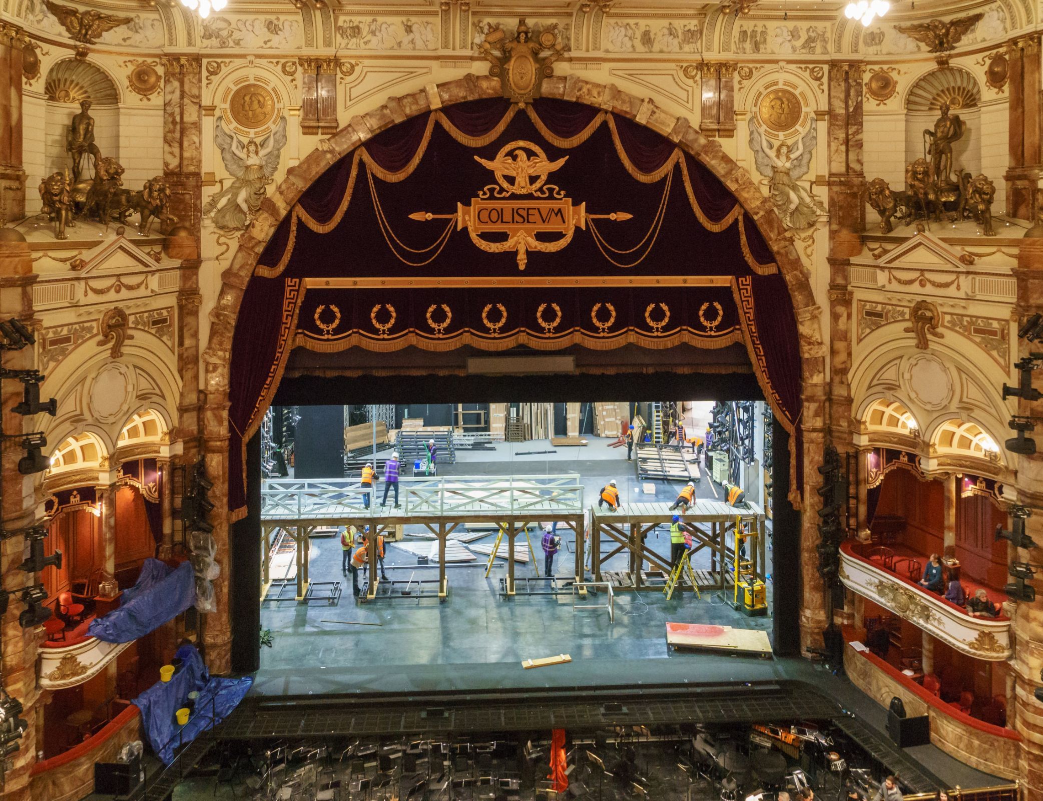 London Coliseum, home of English National Opera &copy; Wikimedia Commons | User:Colin