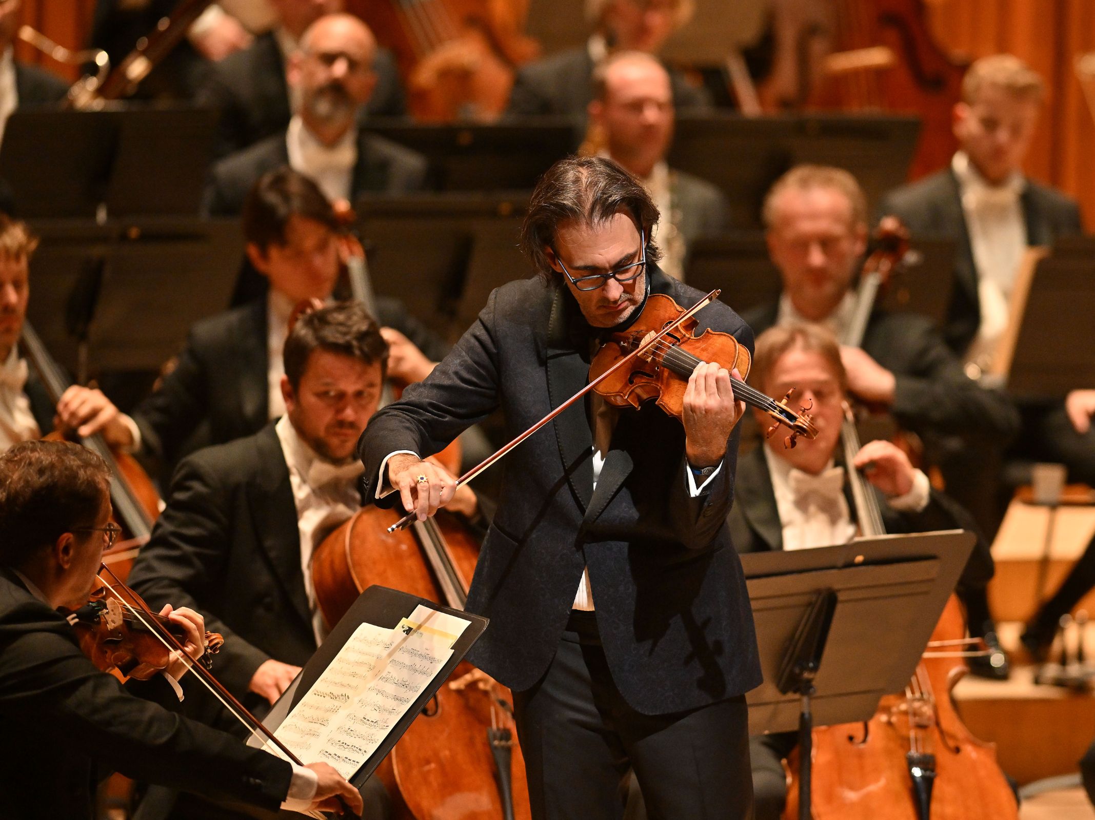 Leonidas Kavakos and the Royal Concertgebouw Orchestra © Mark Allan | Barbican
