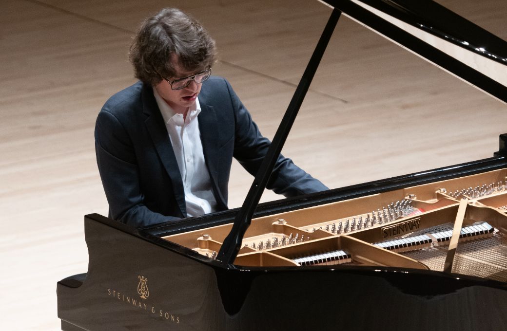 Lucas Debargue © Pavel Antonov