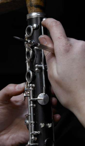Building a Kronthaler clarinet &copy; Makkiko