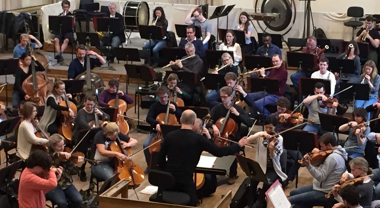 Find out what's like to watch a rehearsal with Paavo Järvi and the Philharmonia Orchestra in London &copy; Mark Pullinger