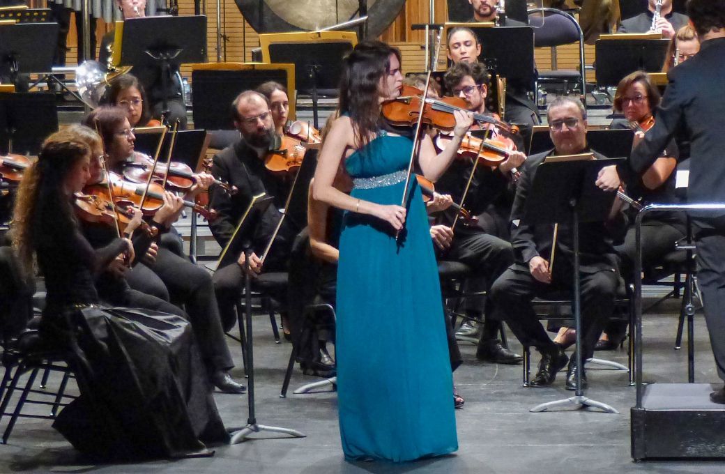Alexis Hatch &copy; Orquesta de Extremadura
