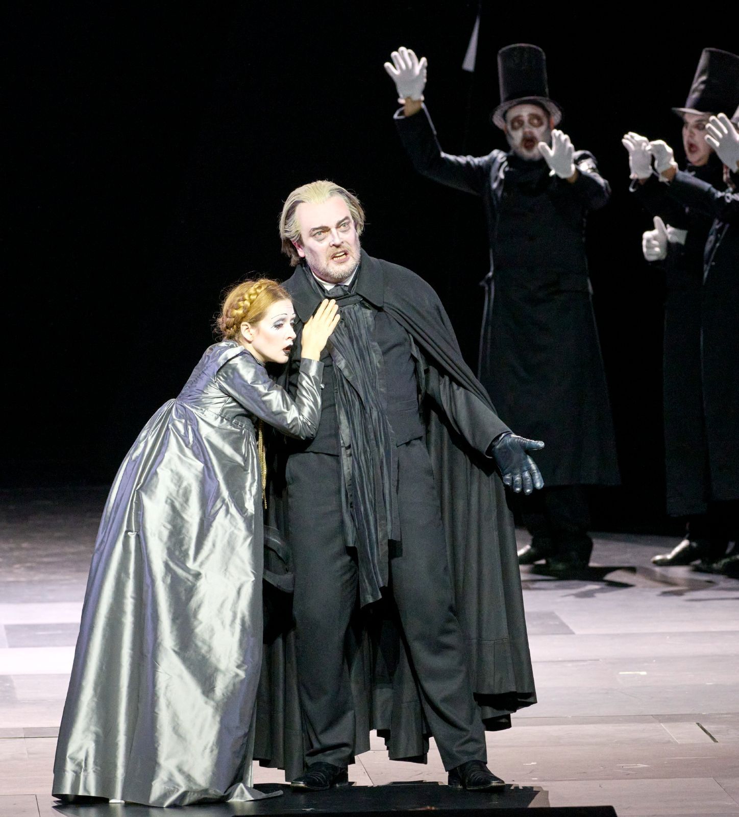 Vera-Lotte Boecker (Die Tochter) und Tomasz Konieczny (Cardillac) © Michael Pöhn | Wiener Staatsoper