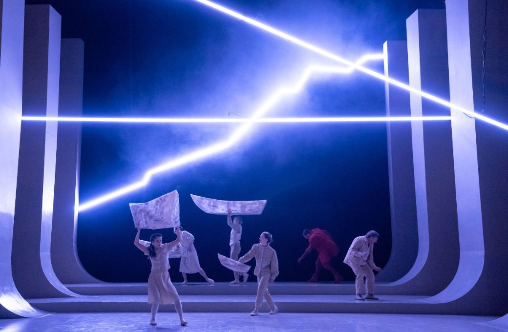 <i>William Tell</i> at Irish National Opera &copy; Patrick Redmond