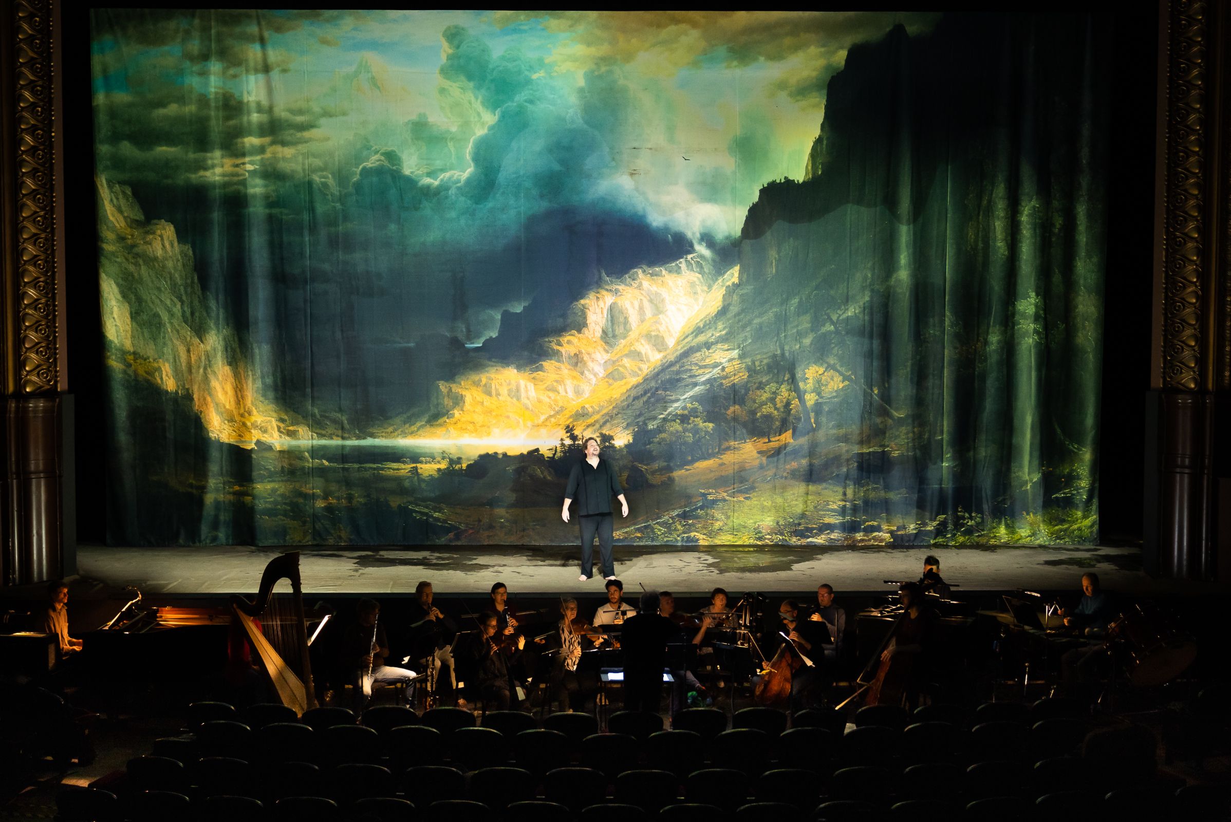 <i>Le Chant de la Terre</i> mis en scène par Philippe Quesne © Théâtre du Châtelet / Thomas Amouroux
