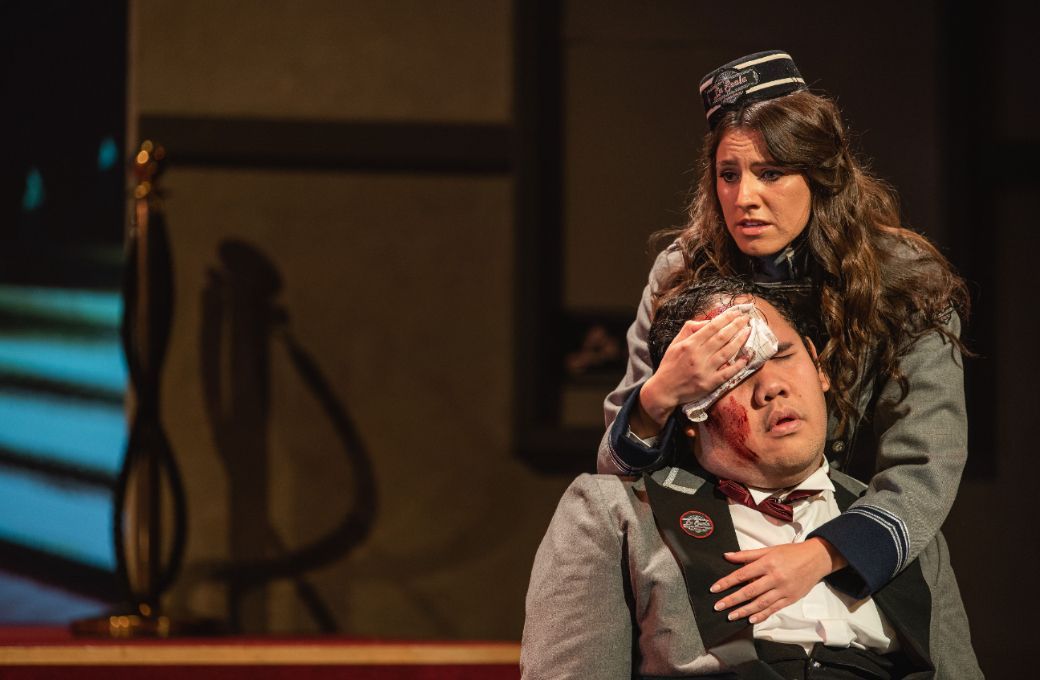 Mark Bautista (Raimondo) and Faryl Smith (Mariuccia) in <i>I due timidi</i> &copy; David Monteith-Hodge