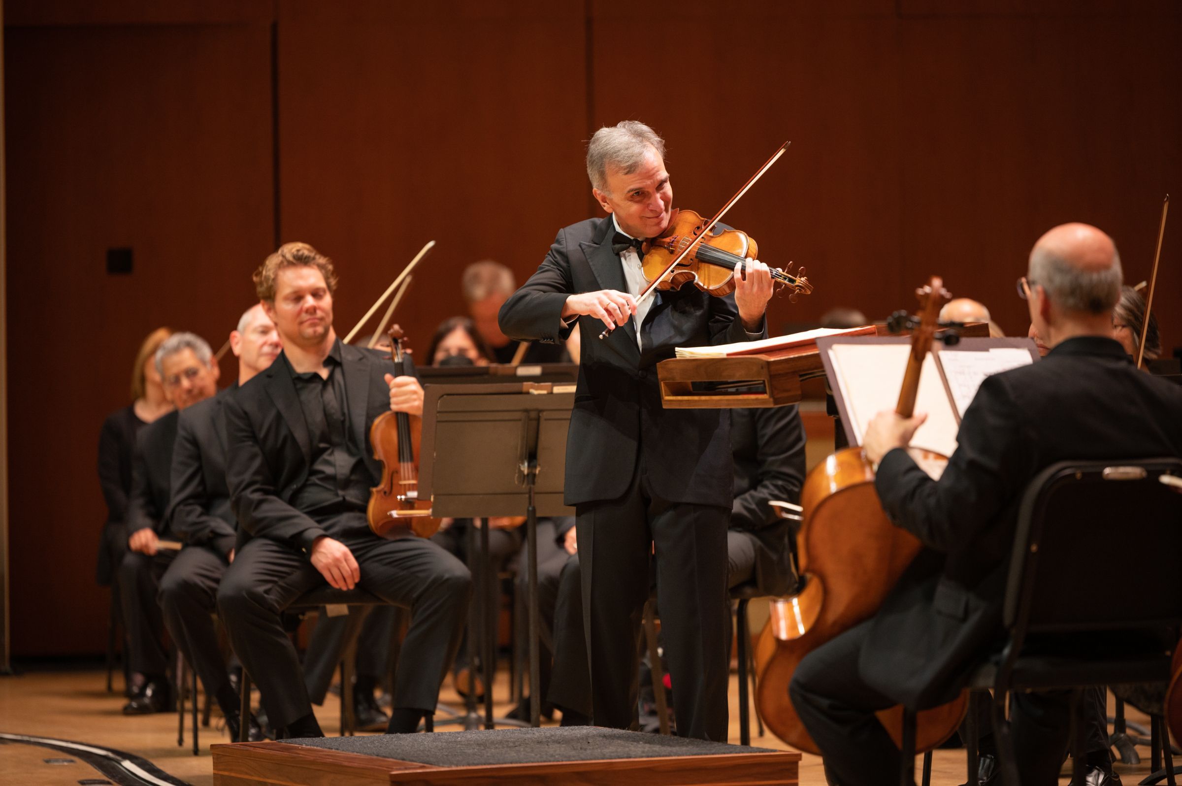 Gil Shaham and the Atlanta Symphony Orchestra © Rand Lines