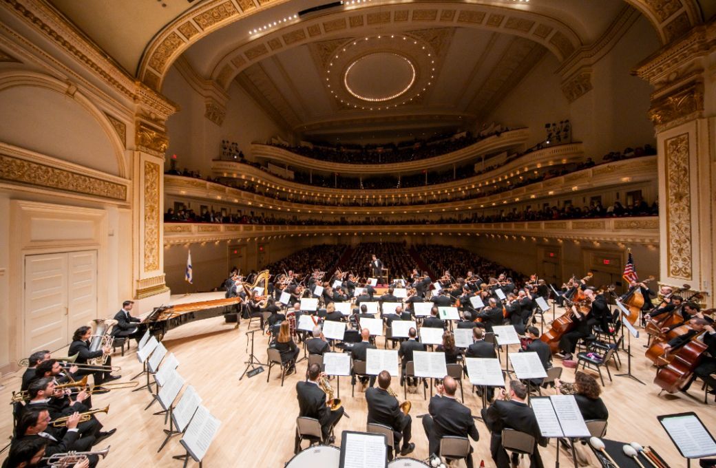 Lahav Shani conducts the Israel Philharmonic Orchestra &copy; Chris Lee