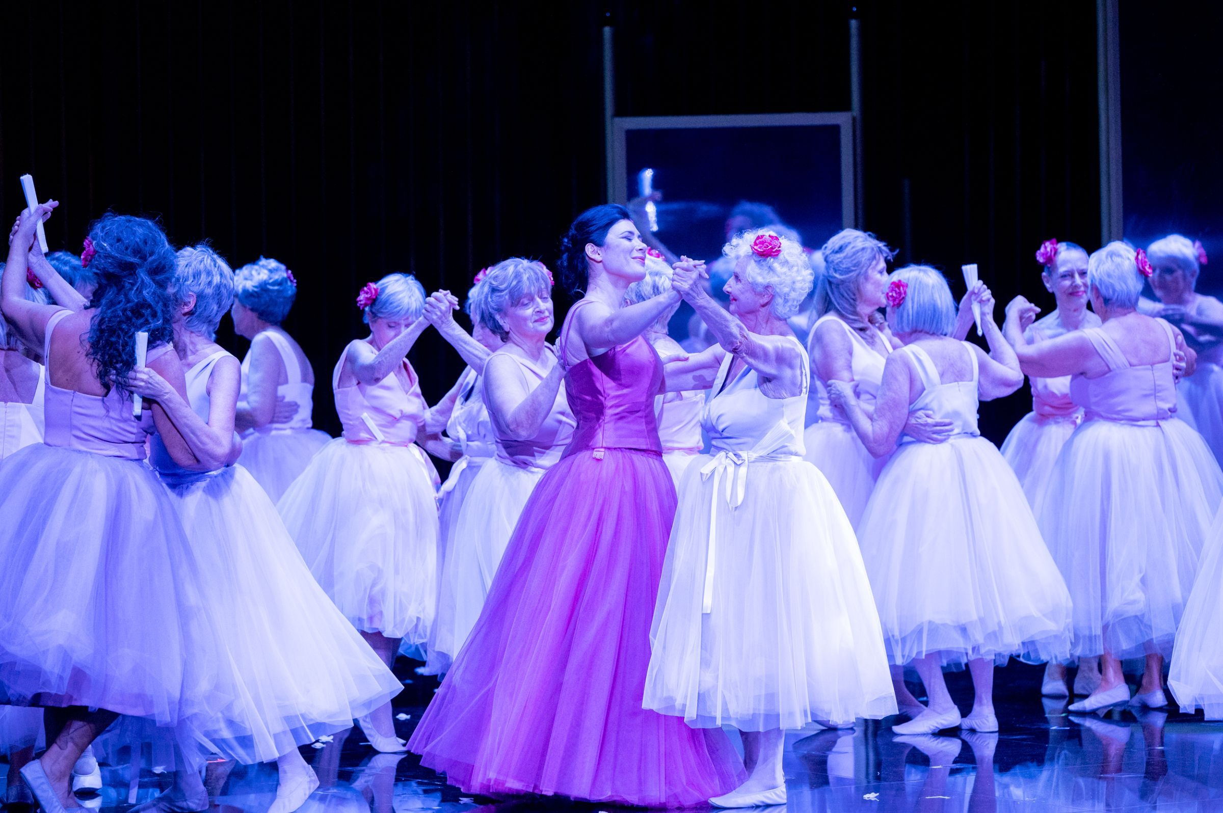 Annalisa Stroppa (Léonor) and ensemble &copy; Gianfranco Rota